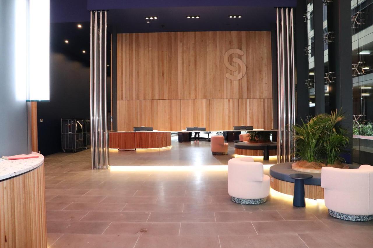 Scape Living At Franklin Hotel Melbourne Exterior foto